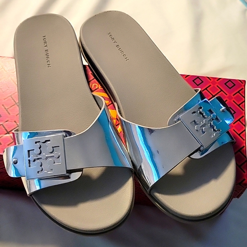Tory burch buckle slide size 7